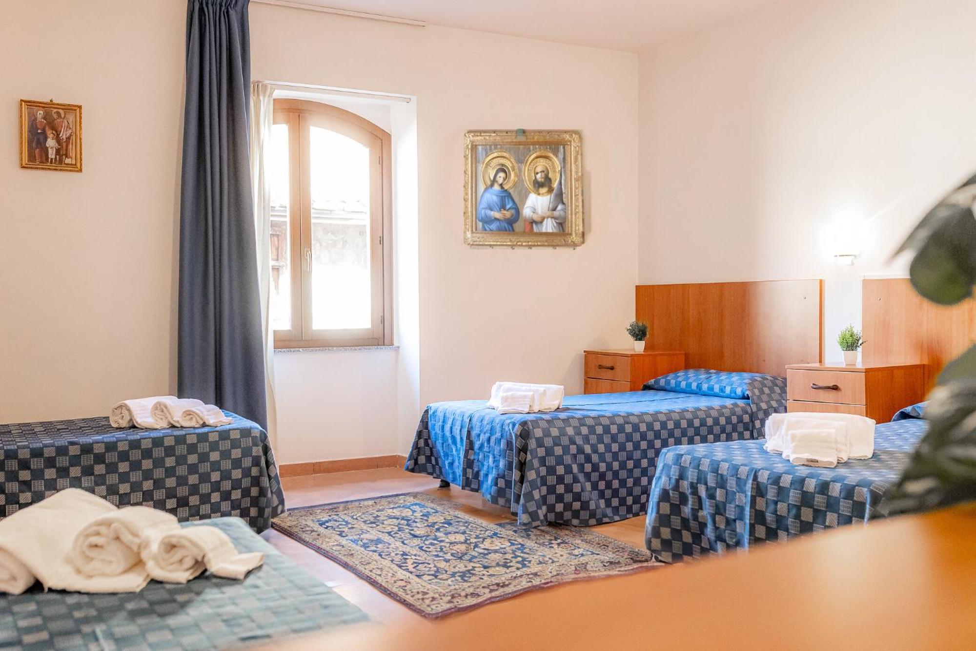 Nazareth Residence วิแตร์โบ ภายนอก รูปภาพ